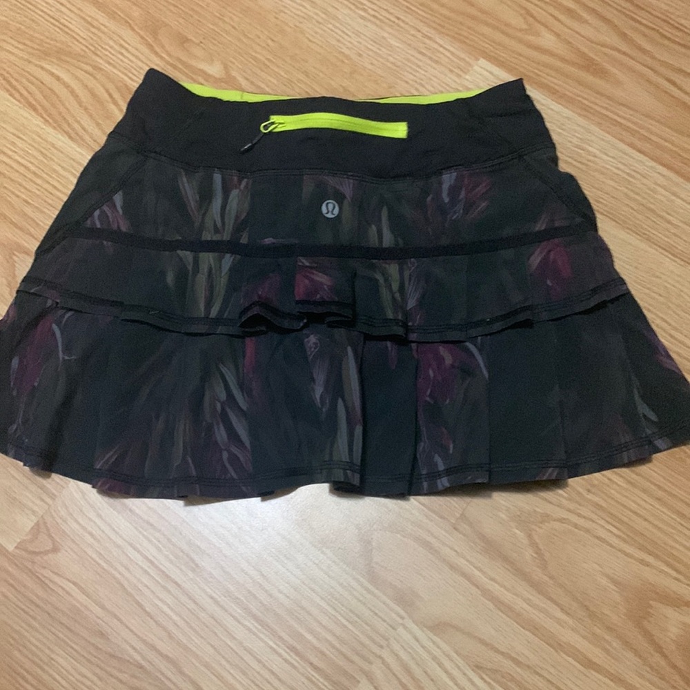lululemon skirt